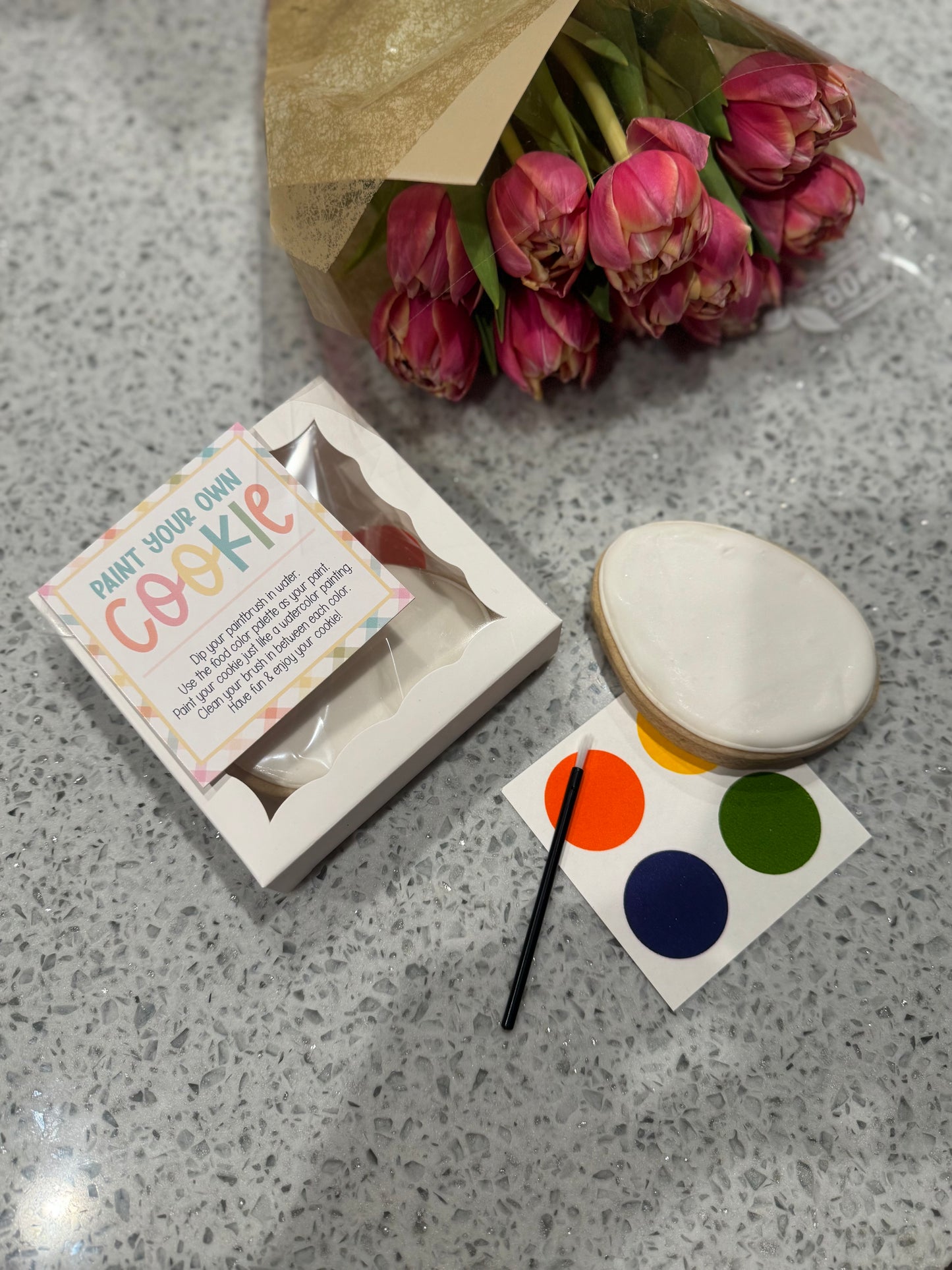 Paint your own cookie